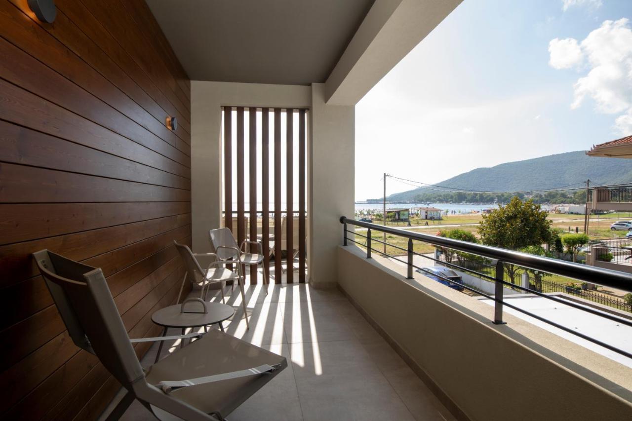 Allonda Seafront Experience Stavros  Exterior photo